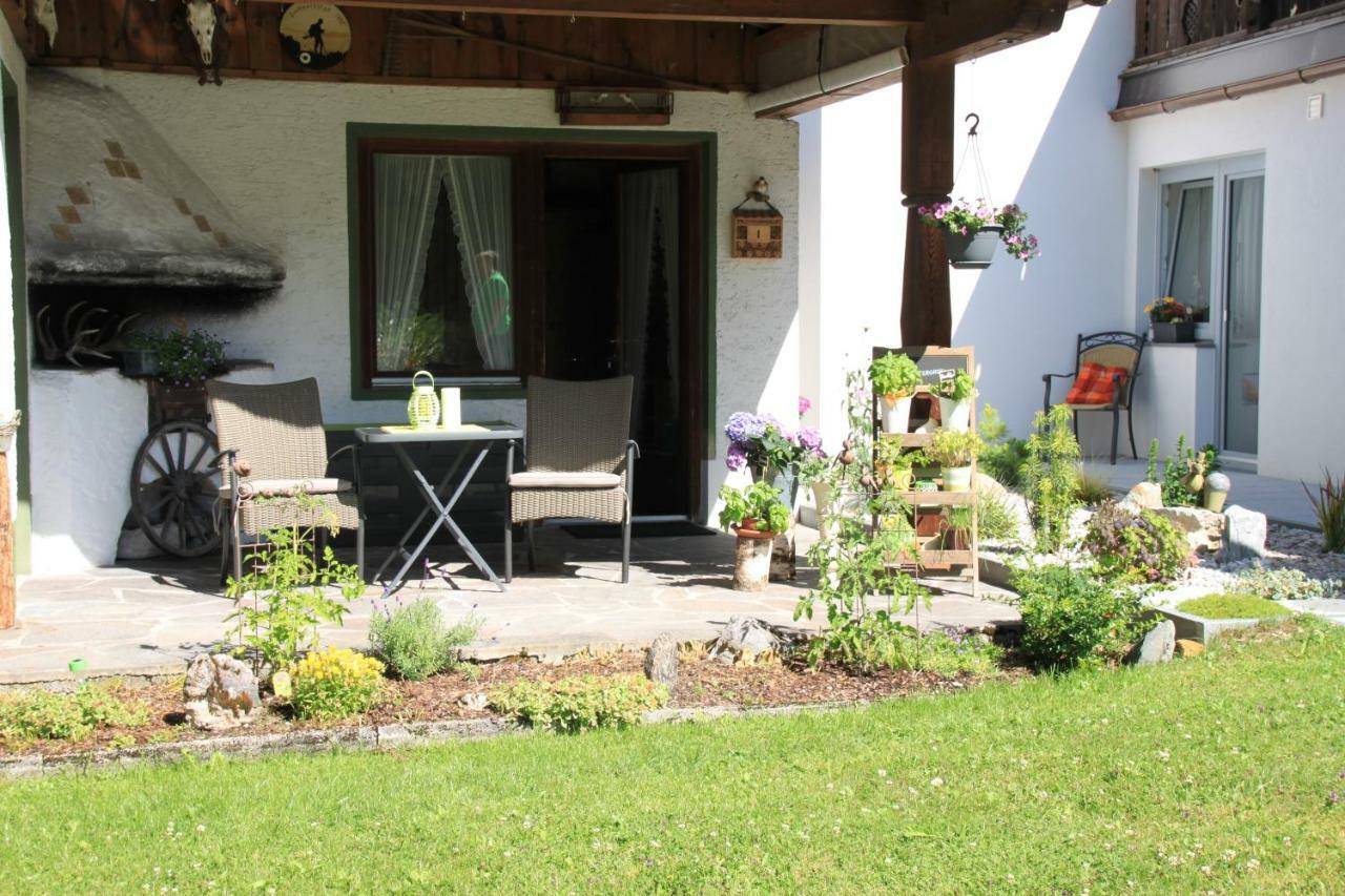Ferienhaus Tannenblick Leutasch Exterior foto